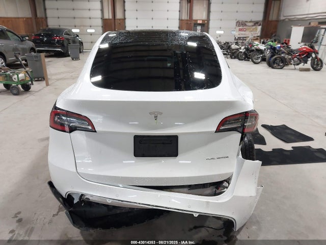 5YJYGDEEXMF107980 Tesla Model Y