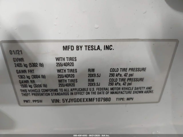 2021 TESLA MODEL Y 5YJYGDEEXMF107980 Photo 8
