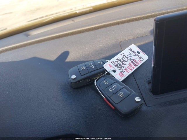 2016 AUDI A3 E-TRON WAUUPBFF7GA095632 Photo 10