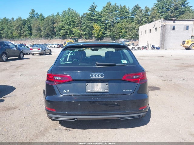 Audi A3 2016 WAUUPBFF7GA095632 Image 16