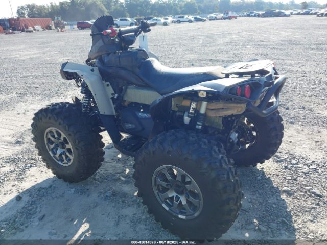 2022 CAN-AM RENEGADE 3JBMWAX4XNJ001633 Photo 2