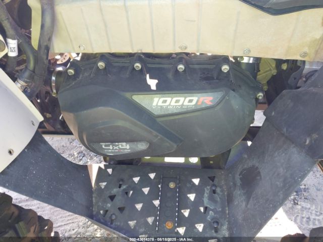 2022 CAN-AM RENEGADE 3JBMWAX4XNJ001633 Photo 8