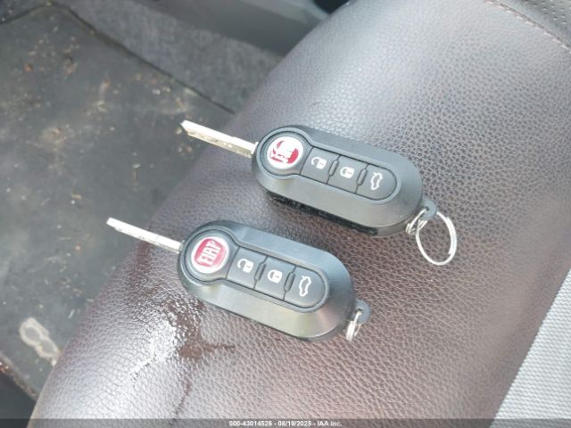 2012 FIAT 500 3C3CFFBR5CT380636 Photo 10