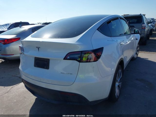 2023 TESLA MODEL Y 7SAYGDEE1PA092418 Photo 3