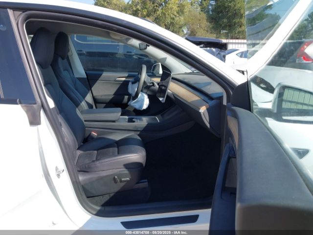 2023 TESLA MODEL Y 7SAYGDEE1PA092418 Photo 4