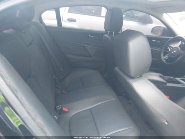 2017 JAGUAR XE SAJAD4BN2HA952417 Photo 7