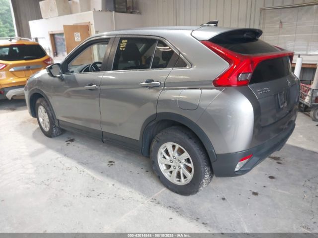 2018 MITSUBISHI ECLIPSE CROSS JA4AT3AA6JZ046394 Photo 2