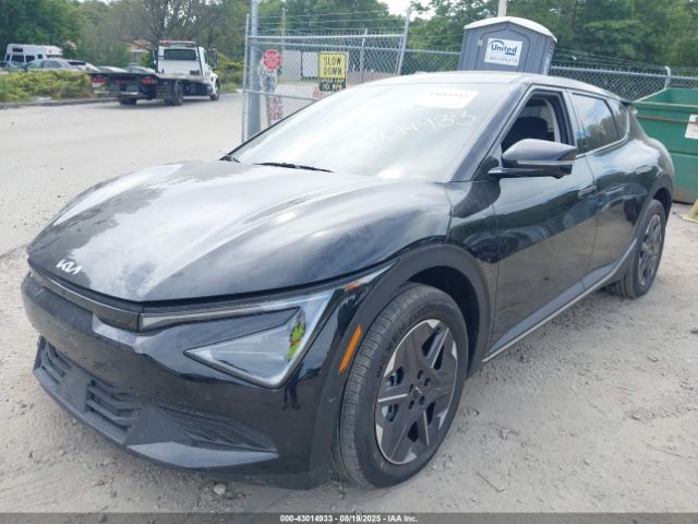 2025 KIA EV6 5XYC3DJC0SG002493 Photo 1