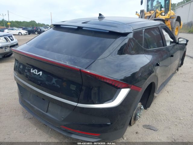 2025 KIA EV6 5XYC3DJC0SG002493 Photo 3