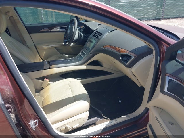 3LN6L2LU3FR601094 Lincoln 2015