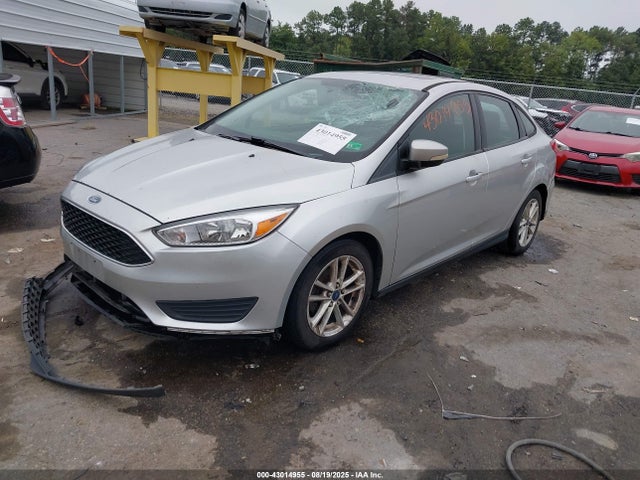 Ford 2015 2015 1FADP3F24FL250846 Image 2