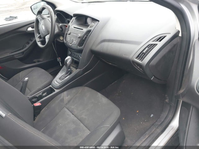 Ford 2015 2015 1FADP3F24FL250846 Image 5