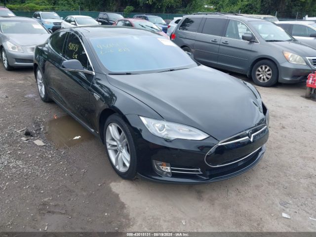 2015 TESLA MODEL S 5YJSA1H14FFP78661 Photo 0