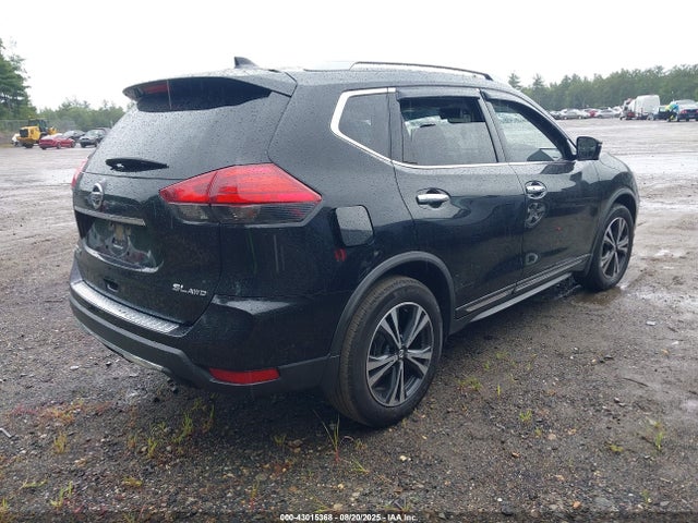 JN8AT2MV5HW278404 Nissan Rogue