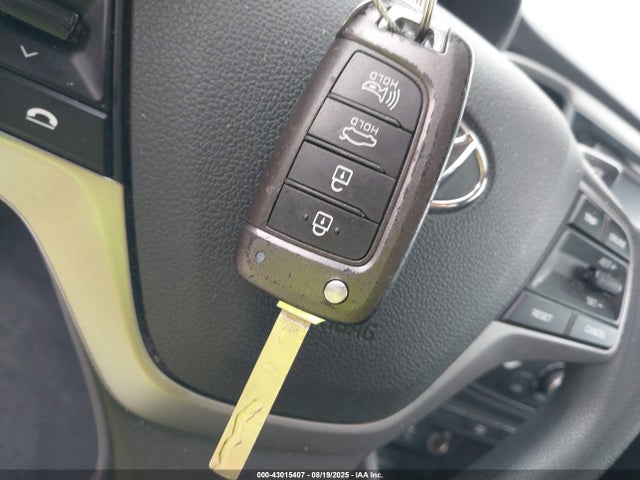 Hyundai gamma ii 2022 3KPC24A6XNE157454 Image 11