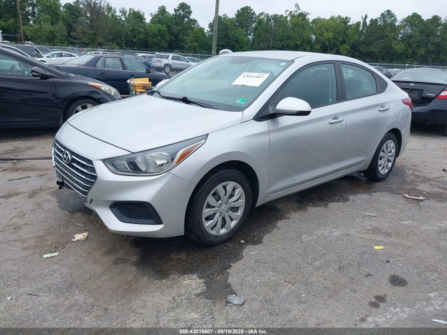 Hyundai gamma ii 2022 3KPC24A6XNE157454 Image 2