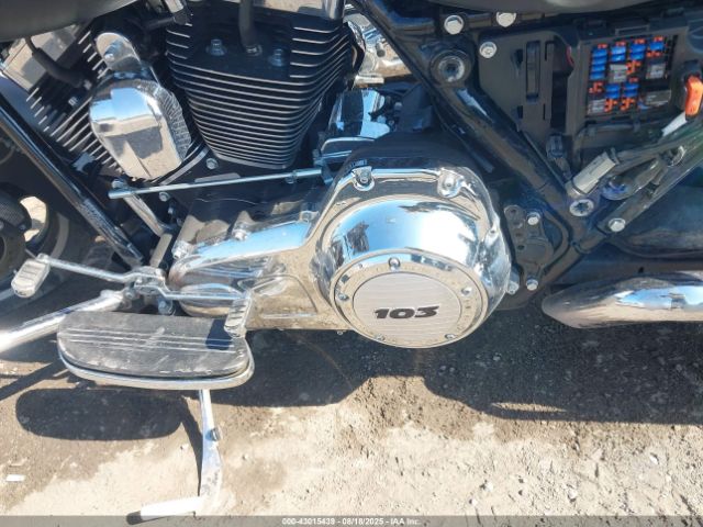 2013 HARLEY-DAVIDSON FLTRX 1HD1KHM19DB662250 Photo 8