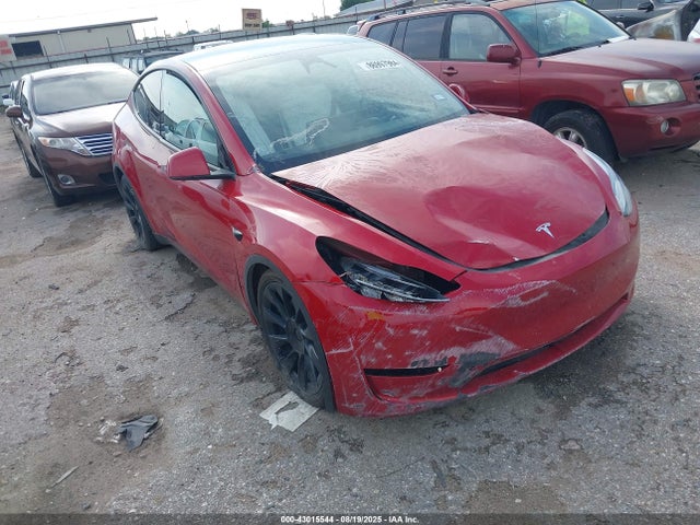 2023 TESLA MODEL Y 7SAYGDEE1PA148597 Photo 0