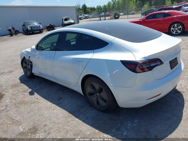 2020 TESLA MODEL 3 5YJ3E1EA4LF597570 Photo 2