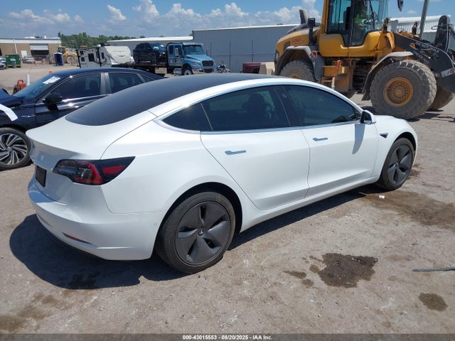 2020 TESLA MODEL 3 5YJ3E1EA4LF597570 Photo 3