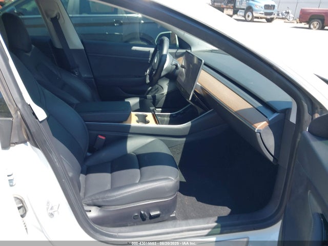 2020 TESLA MODEL 3 5YJ3E1EA4LF597570 Photo 4