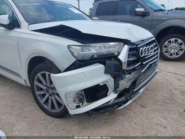 2019 AUDI Q7 WA1LHAF72KD036407 Photo 5