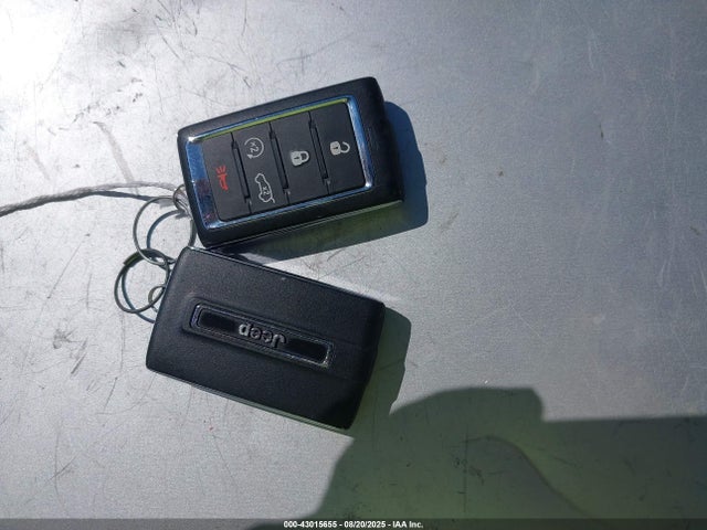 1C4RJKDG6M8122277 Jeep 2021