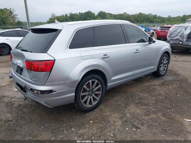 2018 AUDI Q7 WA1VAAF72JD024009 Photo 3