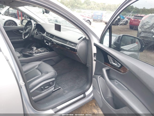 2018 AUDI Q7 WA1VAAF72JD024009 Photo 4