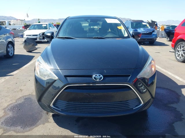 3MYDLBYV0JY315779 Toyota p5v