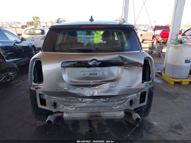 Mini Countryman 2018 WMZYT3C39J3D99110 Image 17