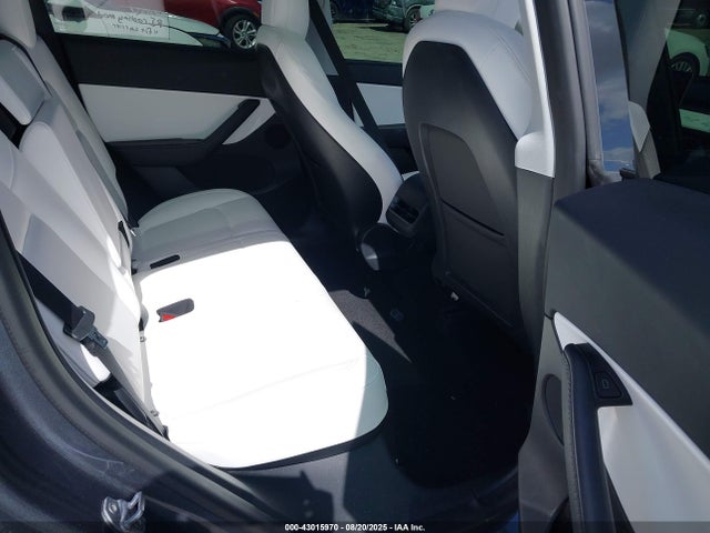 2022 TESLA MODEL Y 7SAYGDEF3NF326194 Photo 7