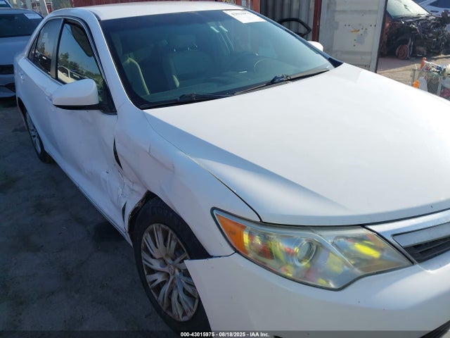 Toyota 2ar-fe 2014 4T4BF1FK8ER365825 Image 17