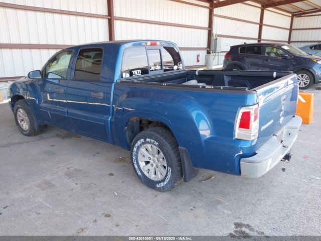 2006 MITSUBISHI RAIDER 1Z7HC28K96S529024 Photo 2