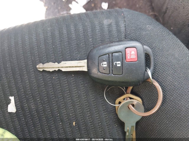 JTMZFREV3HJ143643 Toyota 2ar-fe