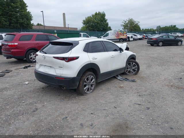 Mazda py 2021 3MVDMBBLXMM311557 Image 4