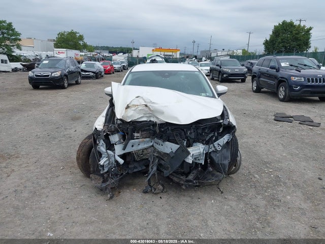 Mazda py 2021 3MVDMBBLXMM311557 Image 6