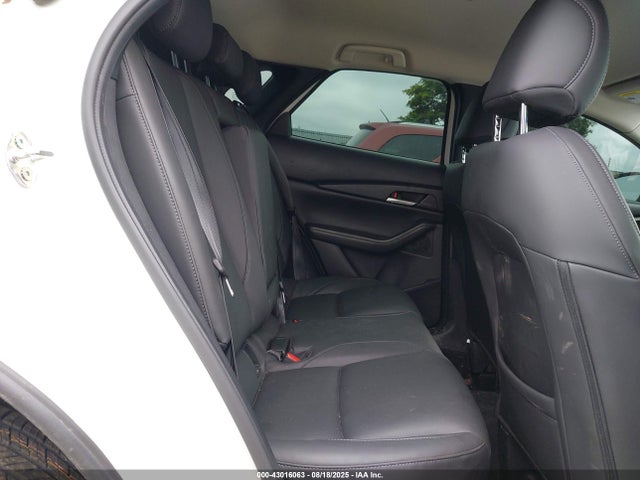 Mazda py 2021 3MVDMBBLXMM311557 Image 8