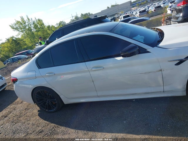 BMW M5 2021 WBS83CH05MCF83827 Image 13
