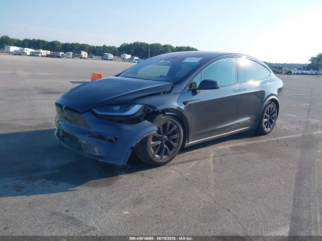 2024 TESLA MODEL X 7SAXCBE51RF439053 Photo 1