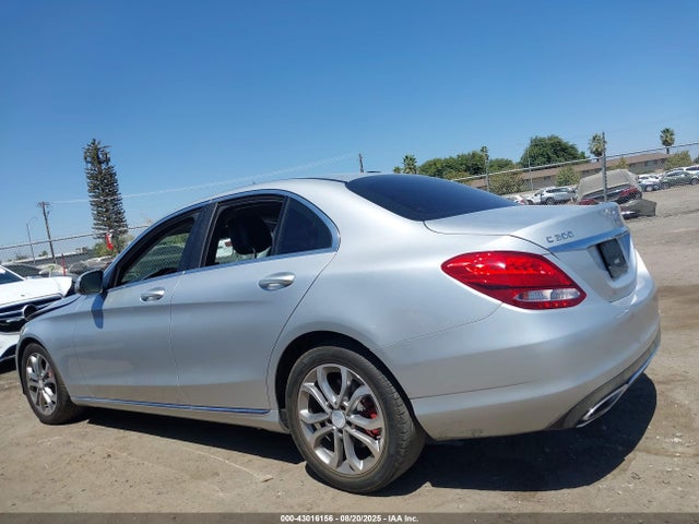 55SWF4JB5FU066214 Mercedes-Benz C-Class