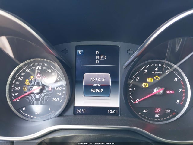 55SWF4JB5FU066214 Mercedes-Benz C-Class
