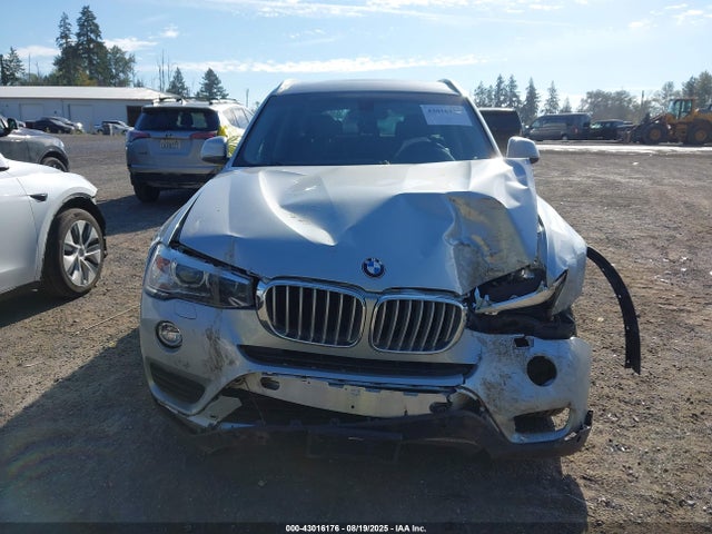 5UXWX9C54G0D70977 BMW X3