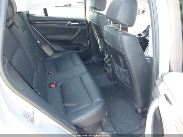 5UXWX9C54G0D70977 BMW X3
