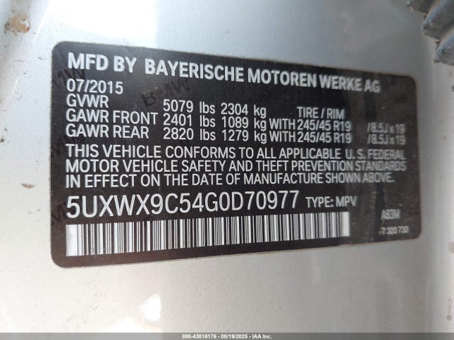 5UXWX9C54G0D70977 BMW X3