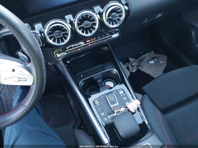 W1N4N4GB1PJ426049 Mercedes-Benz m260