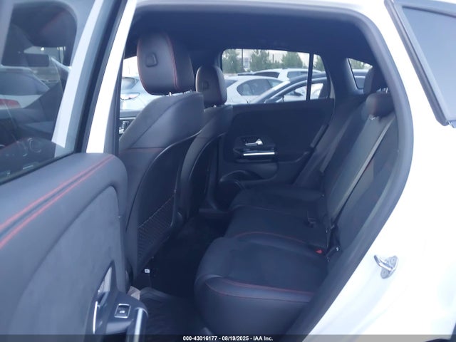 W1N4N4GB1PJ426049 Mercedes-Benz m260