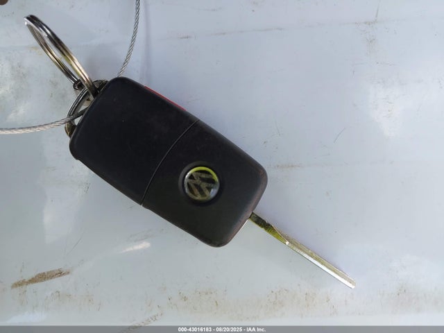 WVGAV7AX2GW541824 Volkswagen 2.0t