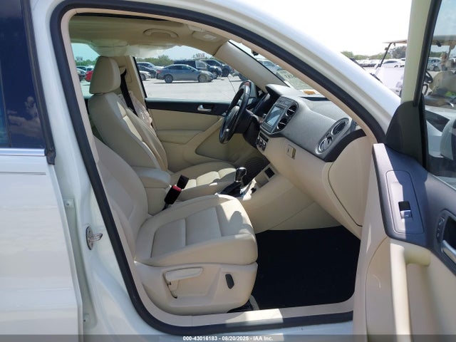 WVGAV7AX2GW541824 Volkswagen 2.0t
