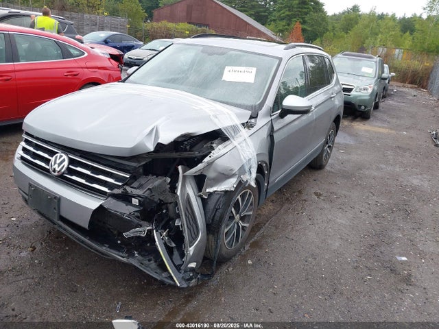 3VV2B7AXXMM106421 Volkswagen Tiguan